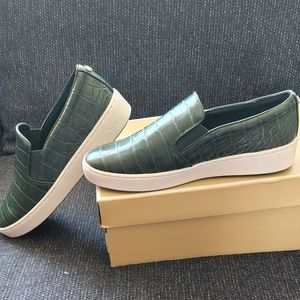 Michael Kors Green slip on size 8.5
